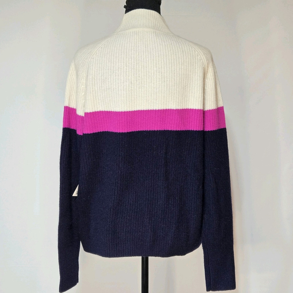 Aqua Bloomingdale’s 100% Cashmere Mock Neck Colorblock Navy Pink Sweater Med NWT - Picture 3 of 8